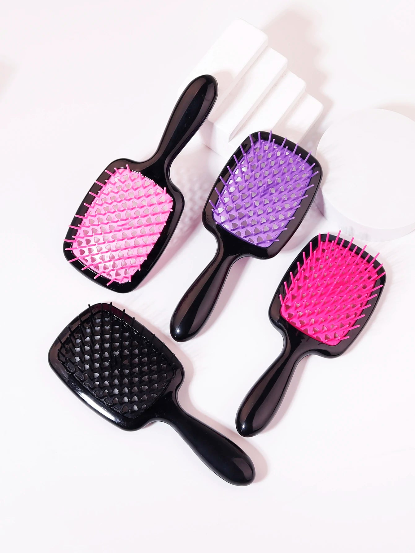 hollow anti-static air cushion comb